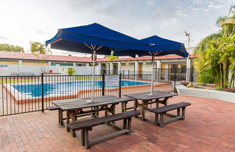 Wintersun Hotel - Australian Directory 34