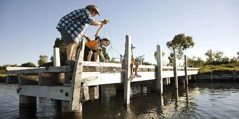 Mandurah Beach Front Apartment - Australian Directory 10
