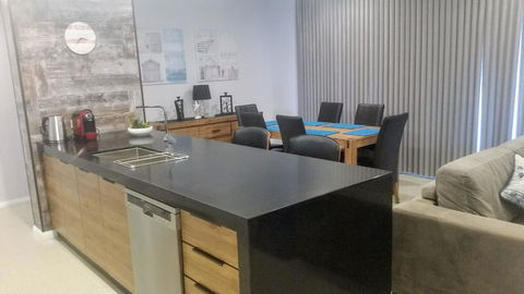 Mandurah Beach Front Apartment - Australian Directory 13