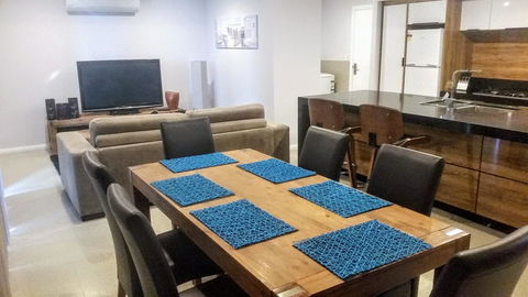 Mandurah Beach Front Apartment - Australian Directory 2