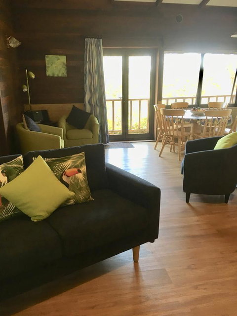 Kangaroo Valley Cottage - Australian Directory 6