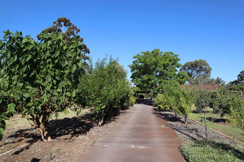 Cockburn Retreat Home æŸæ–¯æ‚ é–’æ°‘å®¿ - Australian Directory 2