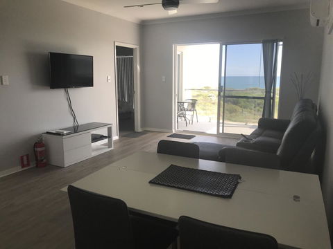 Beach House At SeaScapes.. - Australian Directory 20