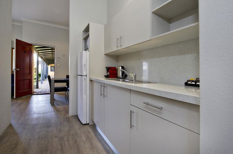 Vintages Accommodation - Australian Directory 30
