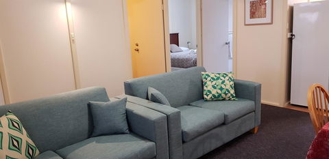Park Avenue Holiday Units - Australian Directory 9