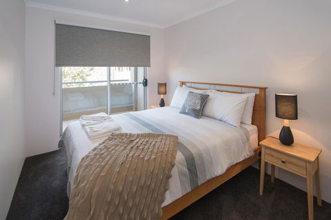 Rooftop Margaret River - Australian Directory 8