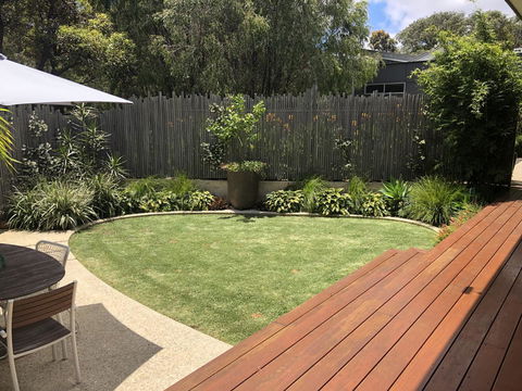 Banksia Luxury Villa - Australian Directory 7