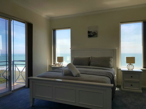 Caravel Beach House Mandurah - Australian Directory 12