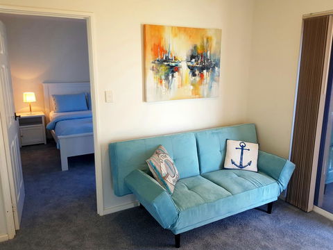 Caravel Beach House Mandurah - Australian Directory 6