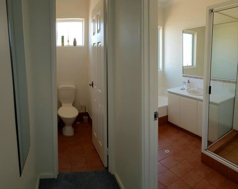 Caravel Beach House Mandurah - Australian Directory 10