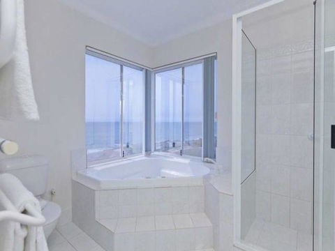 Caravel Beach House Mandurah - Australian Directory 32