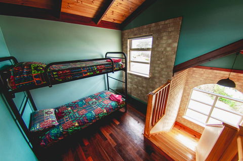 Yot Spot Apartments - Australian Directory 28