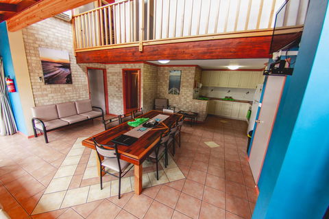 Yot Spot Apartments - Australian Directory 13