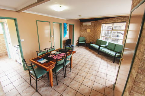 Yot Spot Apartments - Australian Directory 33