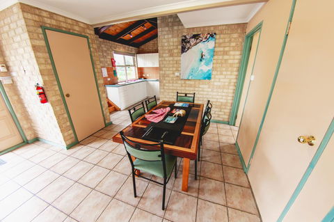 Yot Spot Apartments - Australian Directory 34