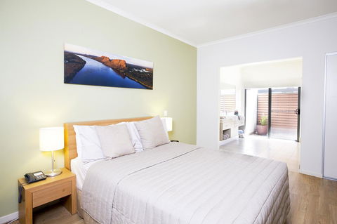 Freshwater East Kimberley Apartments - Australian Directory 1