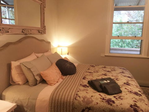 Historic Oakhill House Entire Estate - Australian Directory 8