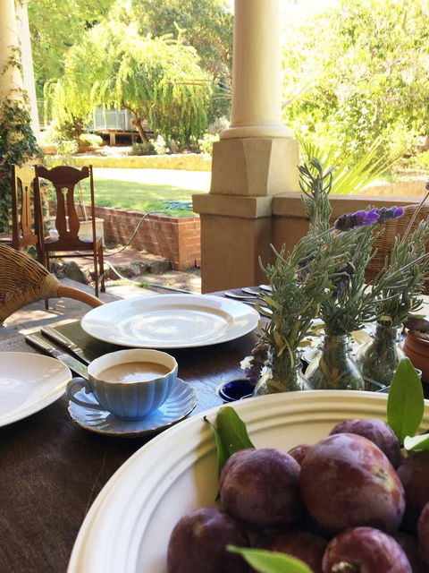 Historic Oakhill House Entire Estate - Australian Directory 17