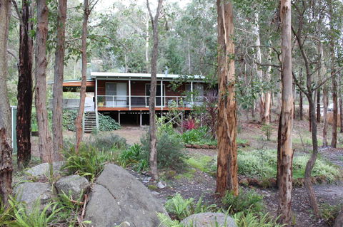 Francisca's Cottage - Australian Directory 1