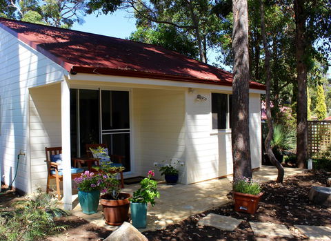 The Boulevard Garden Studio - Australian Directory 0