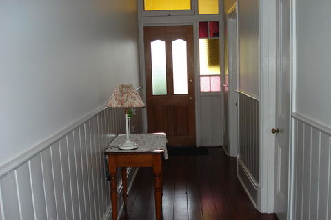 Bluebird Cottage - Australian Directory 13