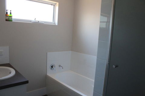 Bluebird Cottage - Australian Directory 23