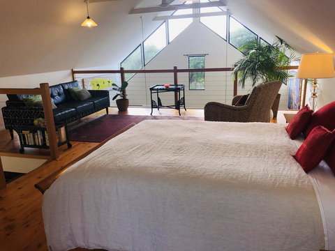 Zephyr Studio - Australian Directory 15