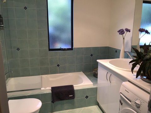 Zephyr Studio - Australian Directory 19