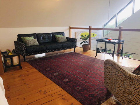 Zephyr Studio - Australian Directory 18