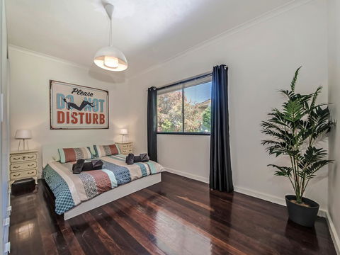 Panoramique Holiday Home With A View - Australian Directory 13