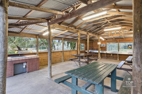Gracetown Caravan Park - Australian Directory 2