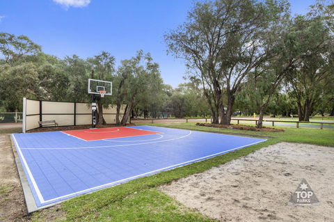 Gracetown Caravan Park - Australian Directory 3