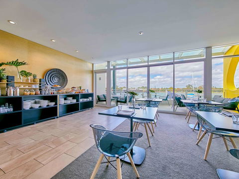 The Sebel Mandurah - Australian Directory 16