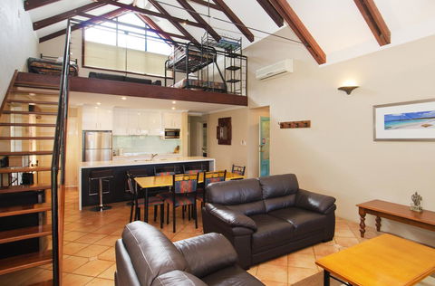 Dunsborough Beach Cottages - Australian Directory 15