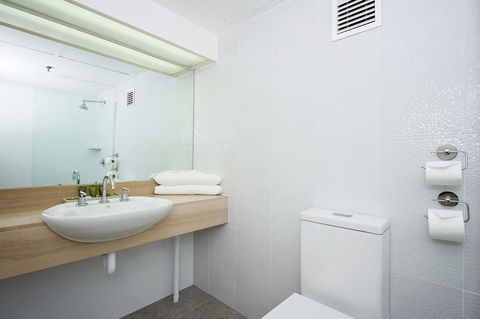 Best Western Plus Hotel Lord Forrest - Australian Directory 12