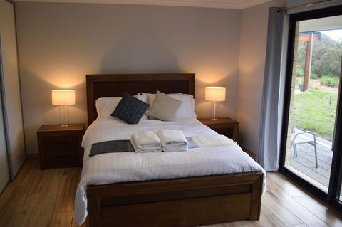 Eagle Bay House - Australian Directory 7