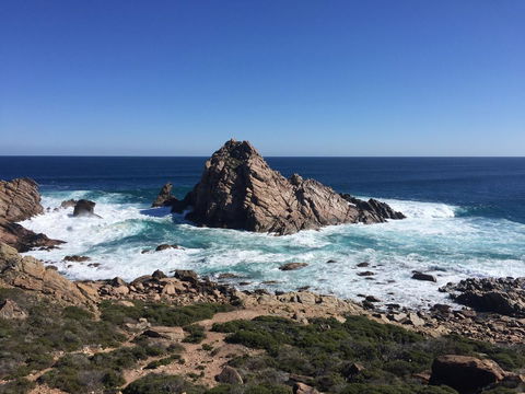 Eagle Bay House - Australian Directory 22
