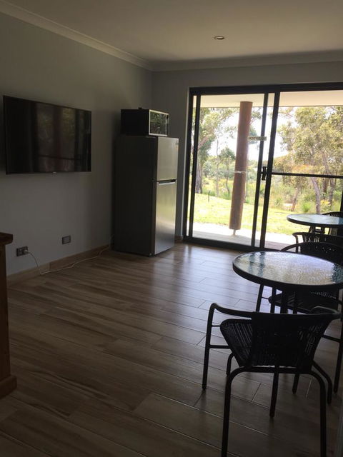 Eagle Bay House - Australian Directory 16