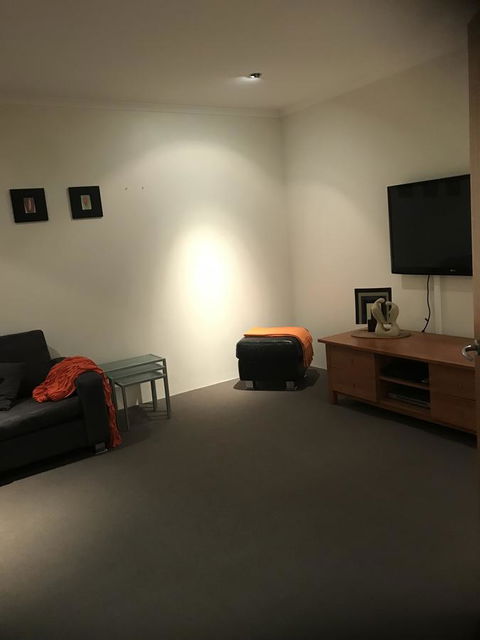 THE SANCTUARY LUXURY HOLIDAY HOME - Australian Directory 22
