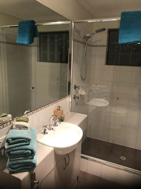 THE SANCTUARY LUXURY HOLIDAY HOME - Australian Directory 2