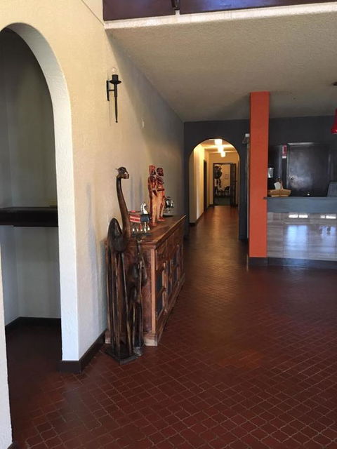 Kambalda Hotel - Australian Directory 31