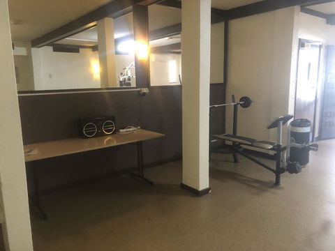 Kambalda Hotel - Australian Directory 23