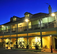 Clifton Motel  Grittleton Lodge - Australian Directory