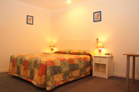 Cervantes Pinnacles Motel - Australian Directory 13