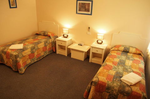 Cervantes Pinnacles Motel - Australian Directory 6