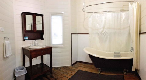 Hopetoun Motel & Chalet Village - Australian Directory 37