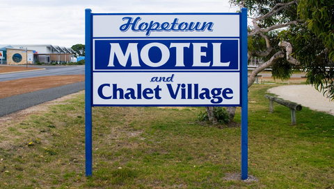 Hopetoun Motel & Chalet Village - Australian Directory 5