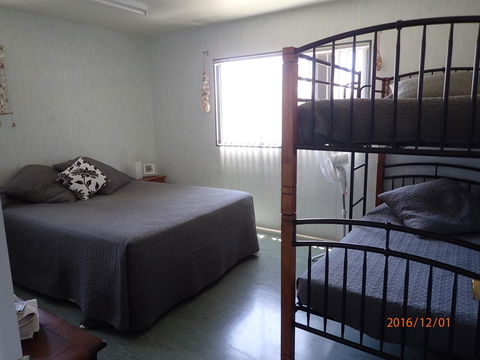 Leander Reef Holiday Park - Australian Directory 8
