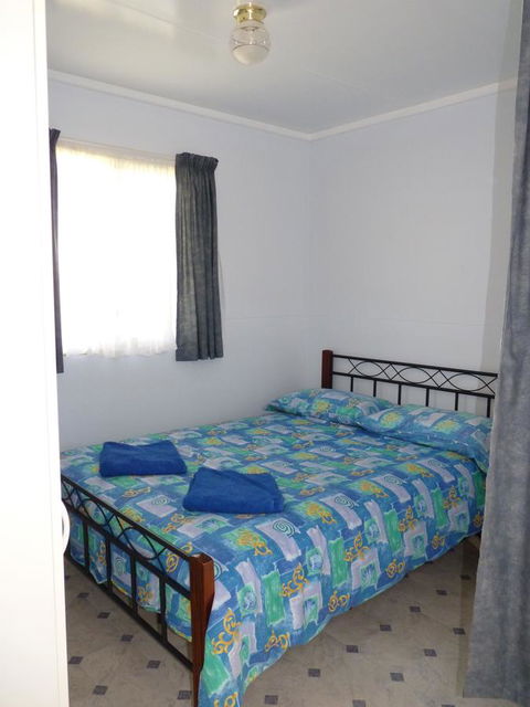 Leander Reef Holiday Park - Australian Directory 1