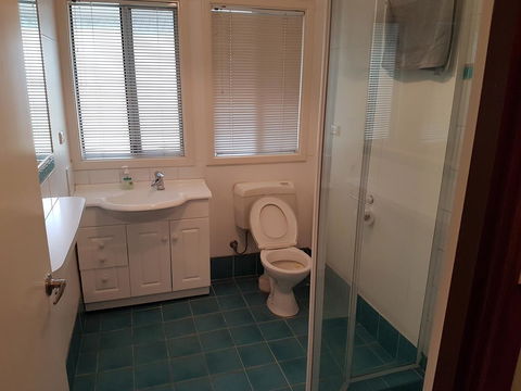 Eagle Bay Discovery - Australian Directory 10
